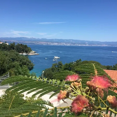 Villa Sabine Apartment Losinj Medveja Exterior photo