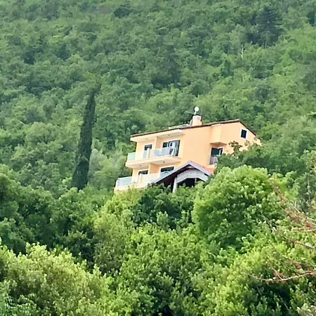 Villa Sabine Apartment Losinj Medveja Exterior photo