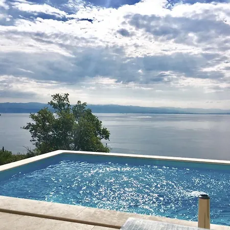 Villa Sabine Apartment Losinj Medveja Exterior photo